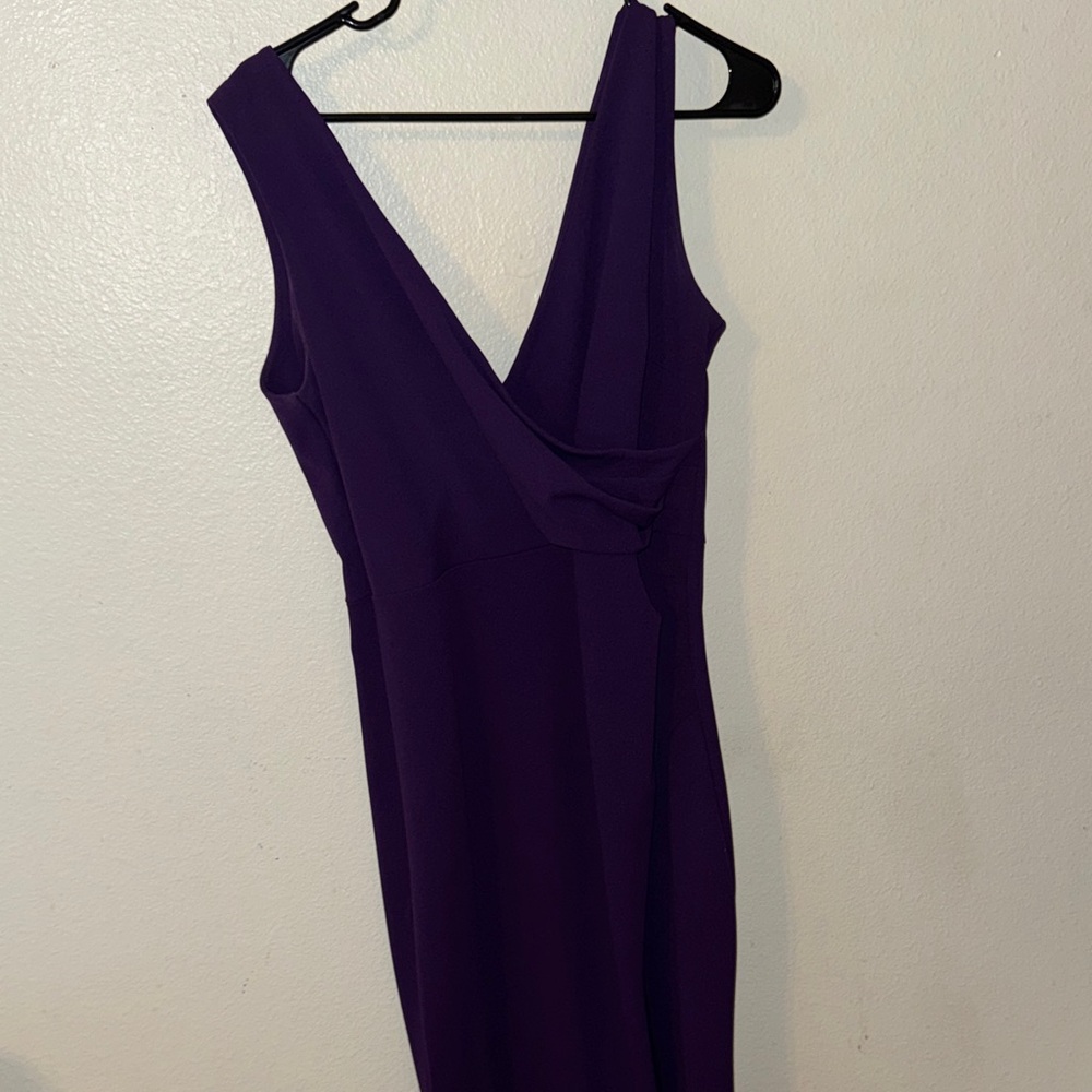 Elegant Deep Purple V-Neck Sleeveless Dress